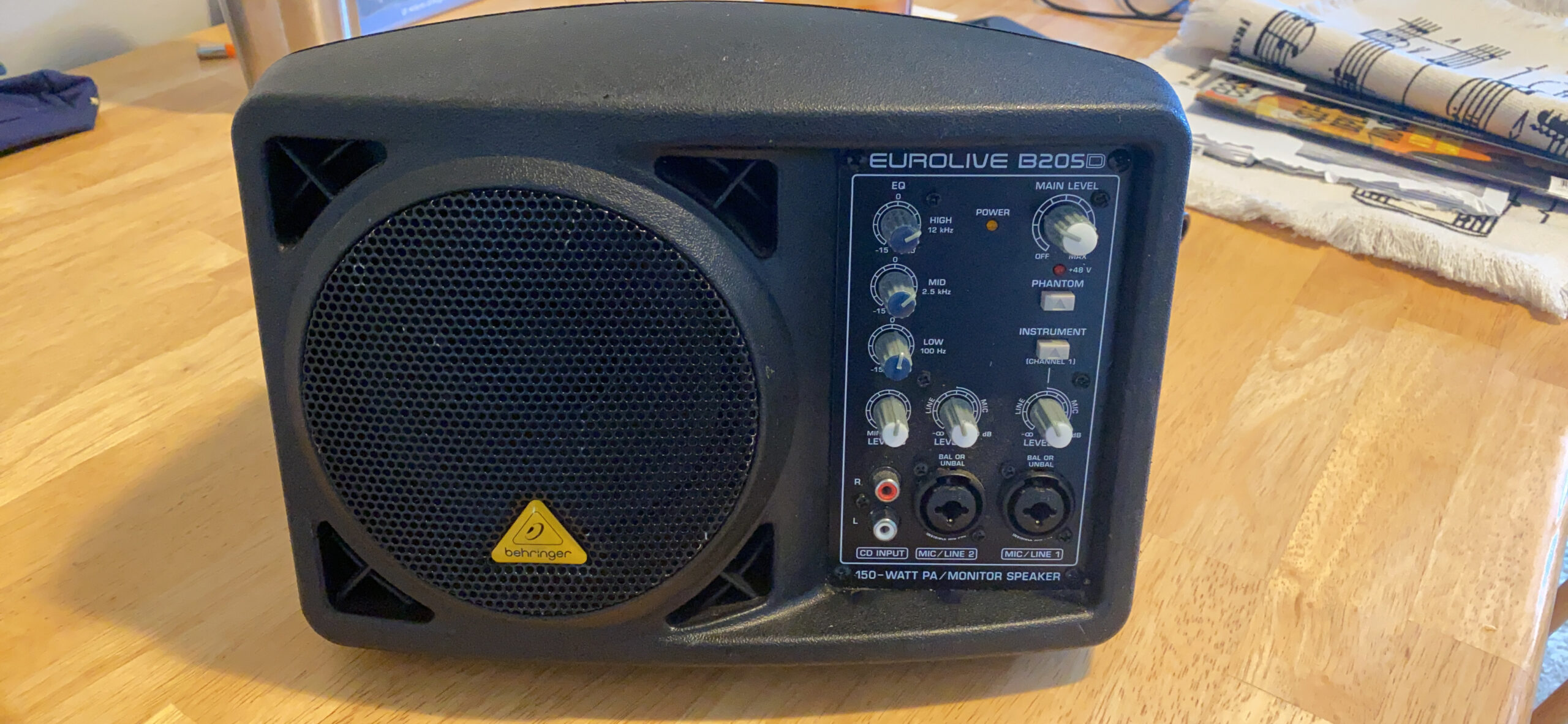Behringer Eurolive B205D Active 150-Watt PA/Monitor Speaker System customer photo 1