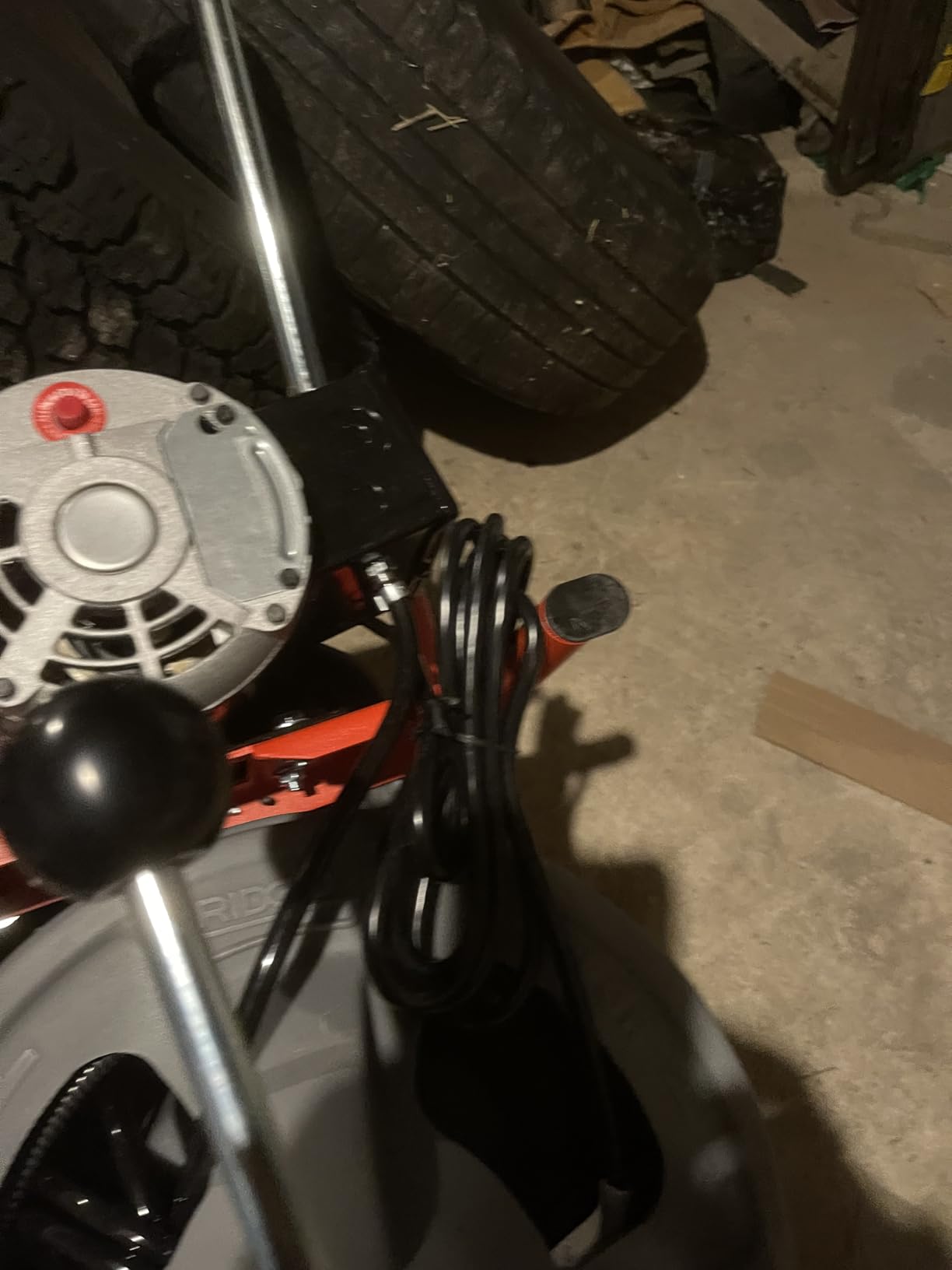 RIDGID K-400 Drain Cleaning 115-Volt Drum Machine Kit with AUTOFEED Control and C-32IW 3/8