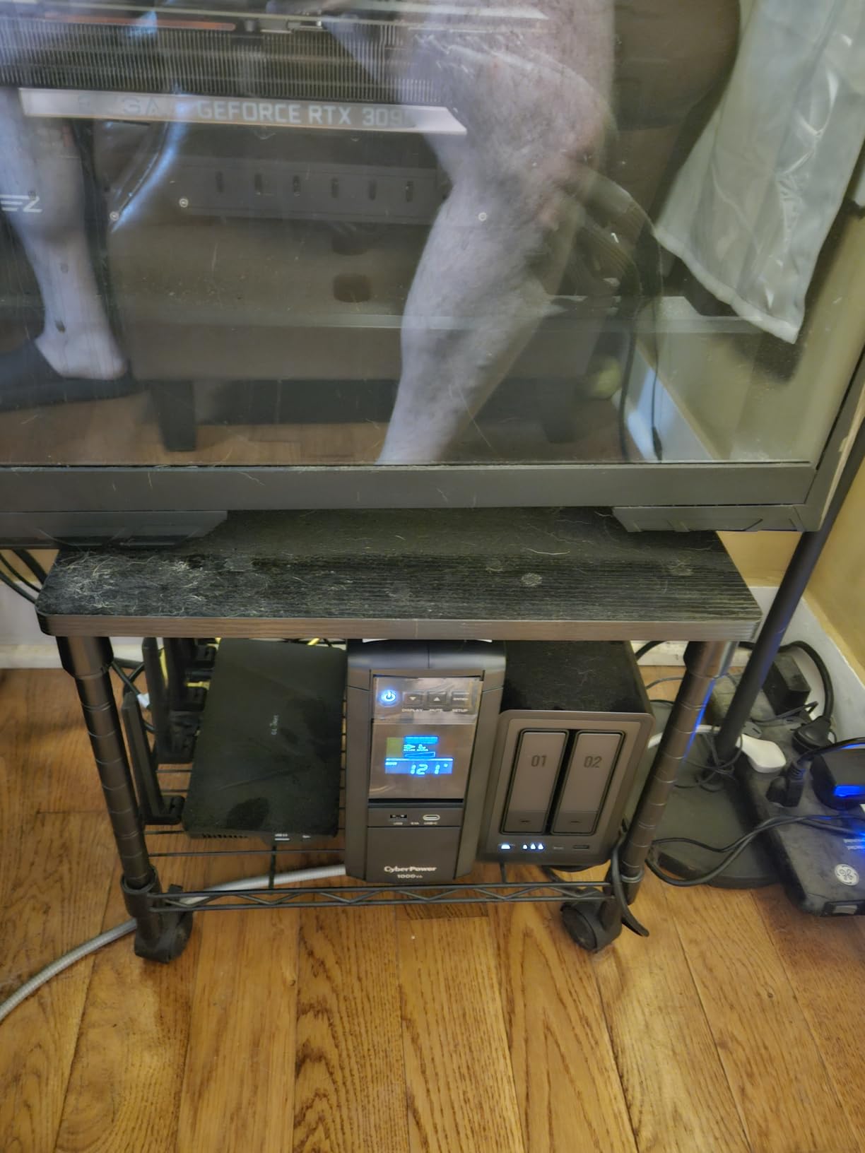 CyberPower CP1000PFCLCD PFC Sinewave UPS Battery Backup and Surge Protector, 1000VA/600W, 10 Outlets, AVR, Mini-Tower, UL Certified customer photo 1