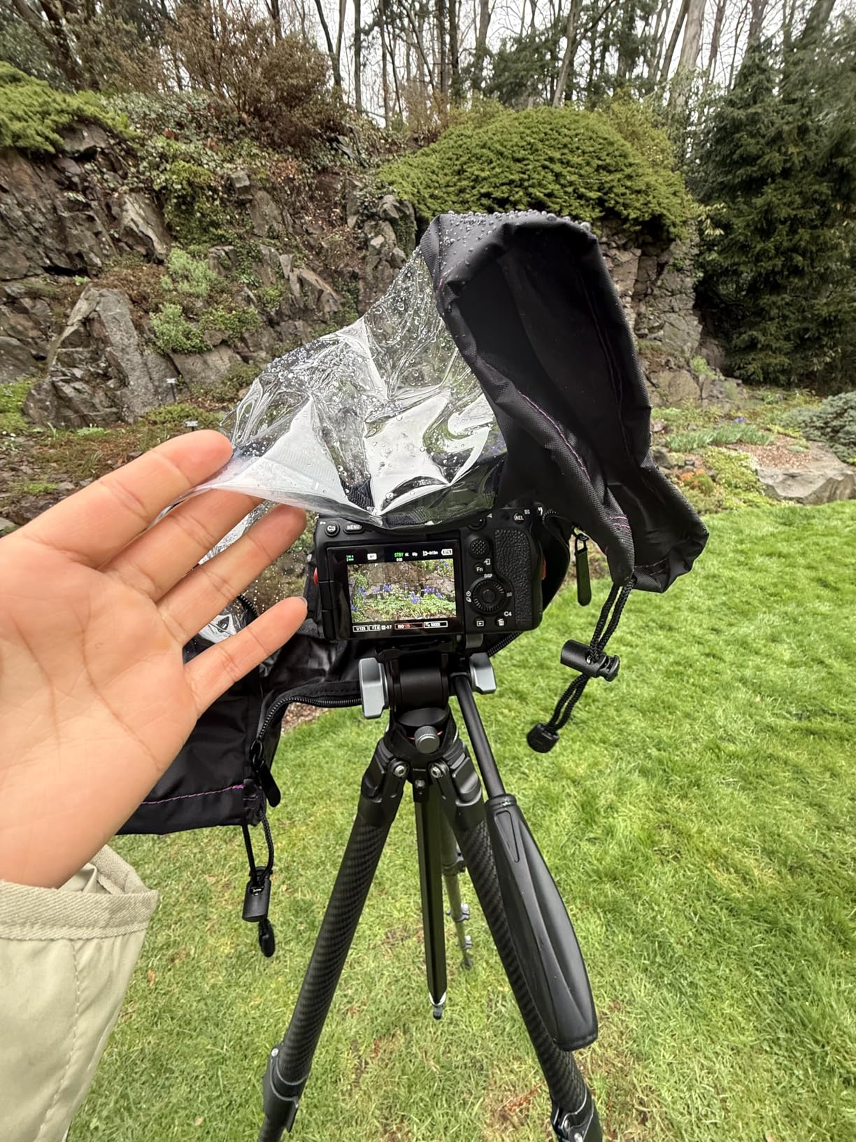 Altura Photo Camera Rain Cover - Professional Waterproof Lens Jacket Covers with Dual Hand Sleeves and Full-Length Zipper - Weather Protector for Canon Nikon Sony Fujifilm DSLR & Mirrorless Cameras customer photo 2