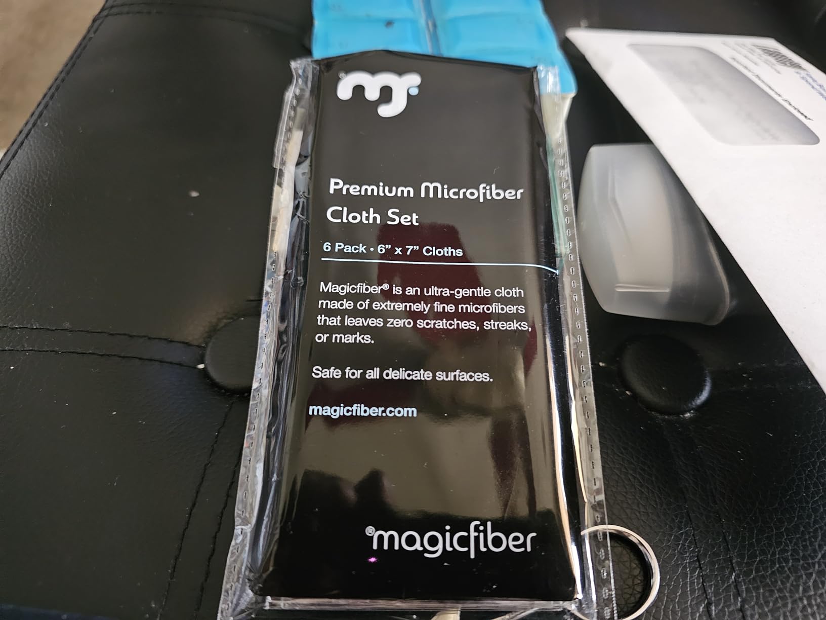 MagicFiber Microfiber Cleaning Cloth, 6 Pack - Premium Cloth for Glasses, Lens, Screens & More customer photo 2