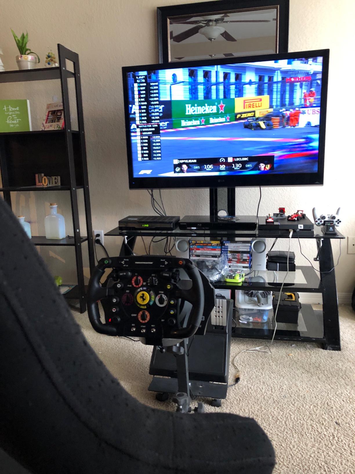 Thrustmaster F1 Racing Wheel (compatible w/ PS5, PS5 Pro, PS4, XBOX Series X/S, One, PC) customer photo 2