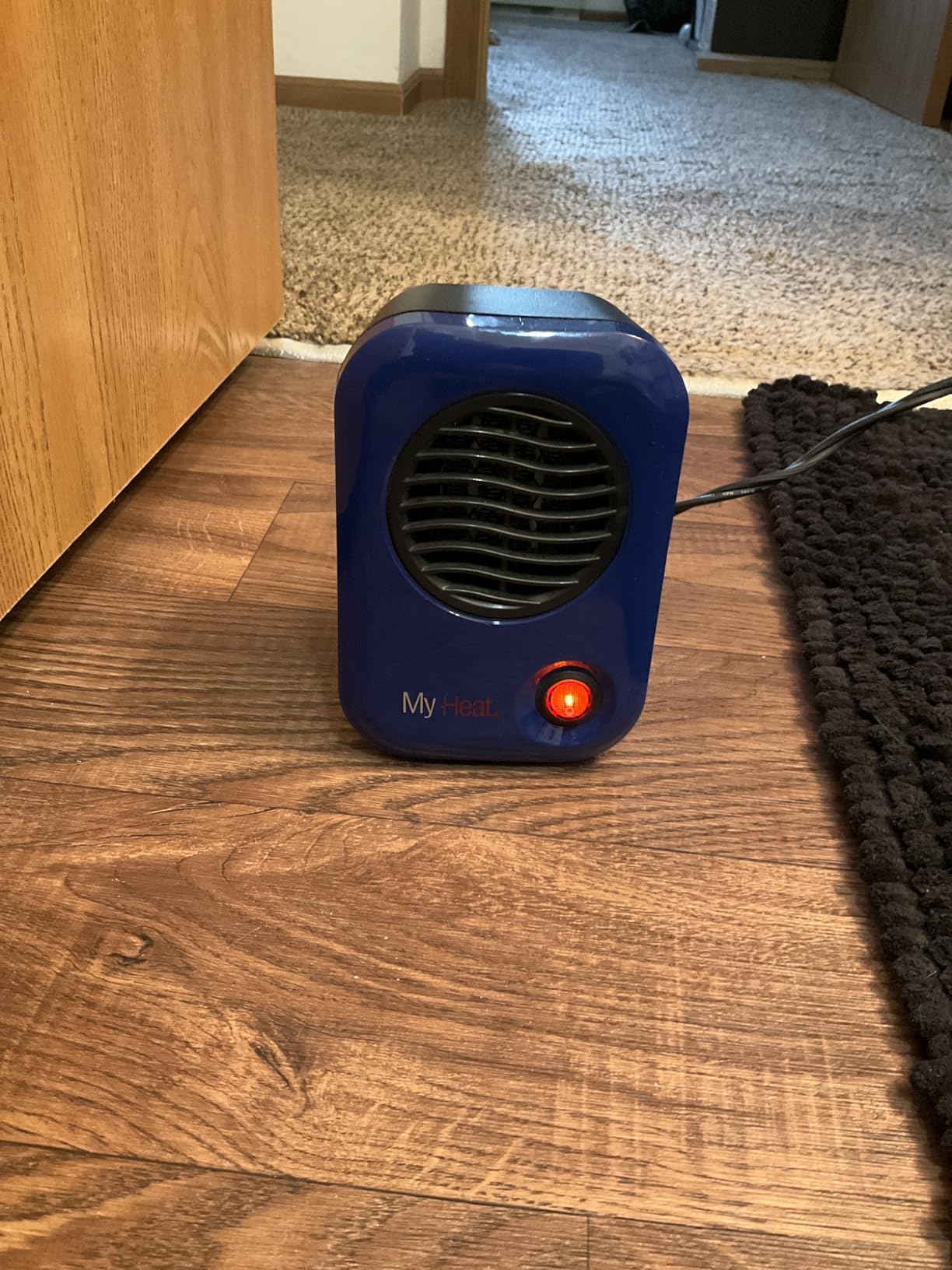 Lasko MyHeat Personal Space Heater, Compact, White customer photo 2