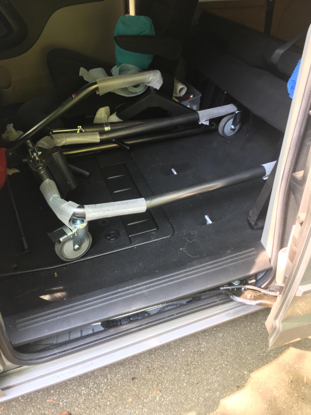 Drive Medical 13023SV Handicap Hydraulic Lift, Silver Vein 5 Inch (Pack of 1) customer photo 1