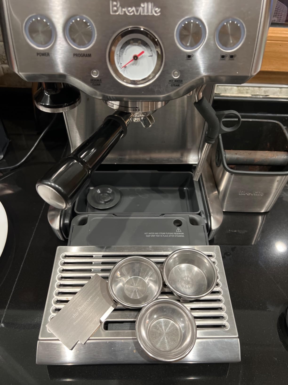 Breville Infuser Espresso Machine BES840XL, Brushed Stainless Steel customer photo 1