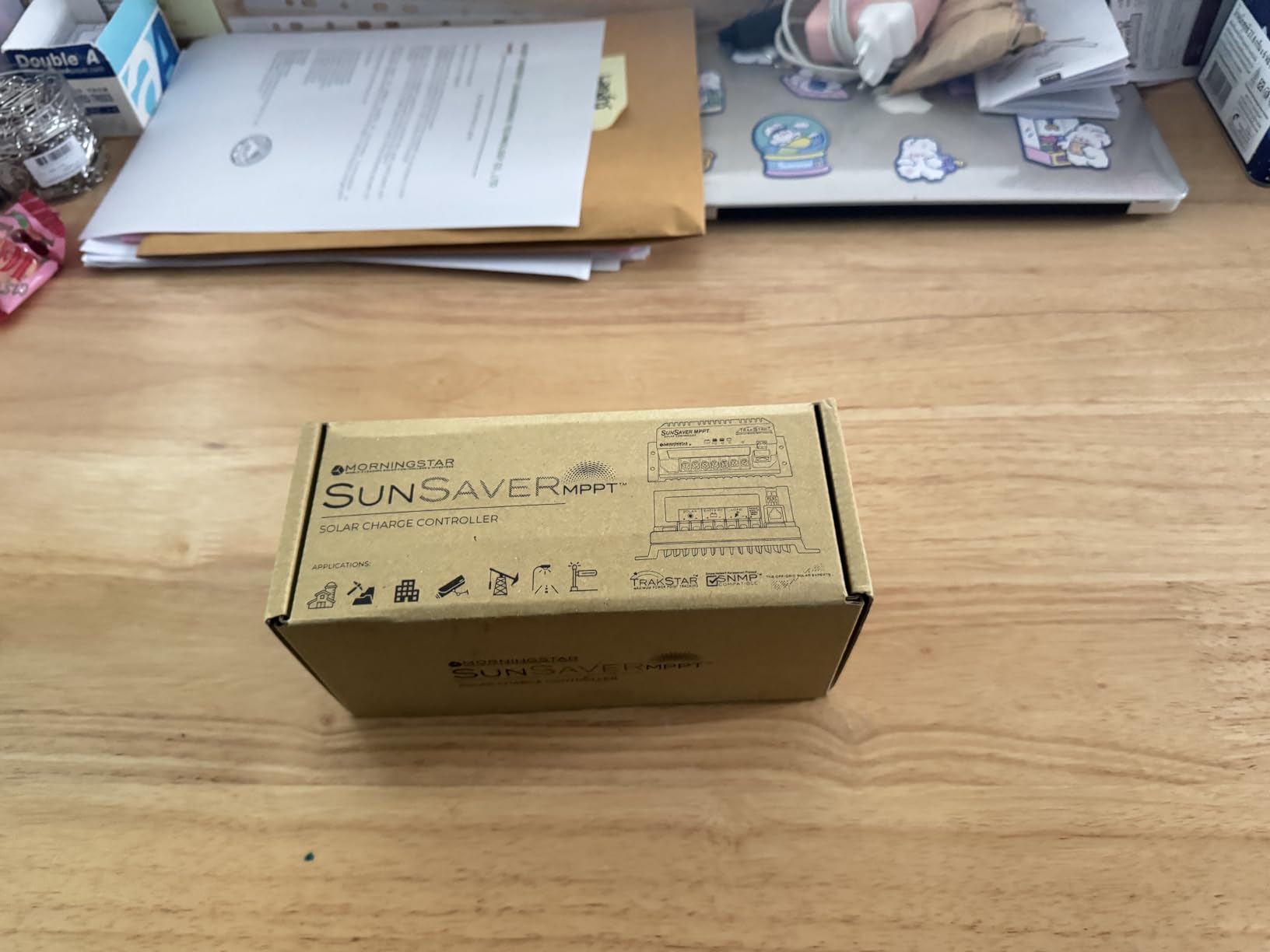 Morningstar SunSaver 15A MPPT Solar Charge Controller SS-MPPT-15L - Solar Panel Regulator, Supports 12/24V LA/Li Batteries. Load/Lighting Ctrl, HazLoc Rated, Low Noise, 5 Yr. WTY - Designed in the USA customer photo 2