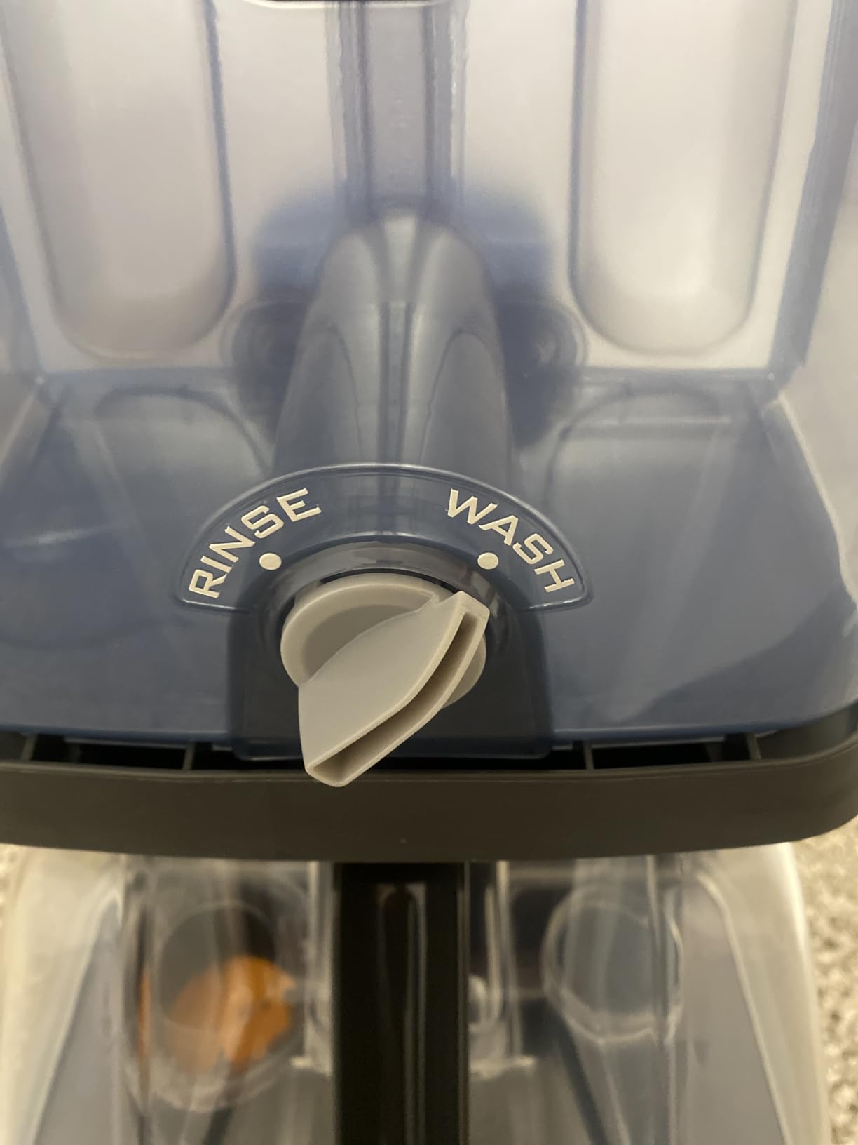 Hoover PowerScrub Deluxe Carpet Cleaner Machine for Carpet and Upholstery, Deep Cleaning Carpet Shampooer Machine with Multi-Purpose Tools, Pair with Hoover Carpet Cleaner Solution customer photo 2