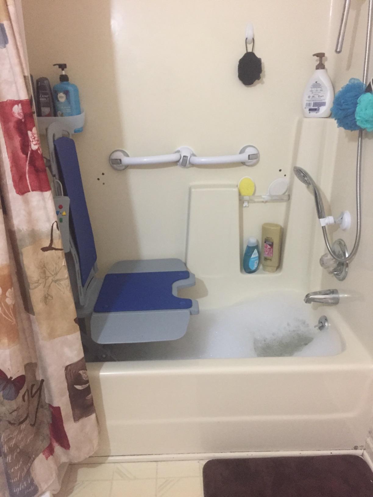 Drive Medical 477150312 Whisper Bath Lift Chair, Blue customer photo 1