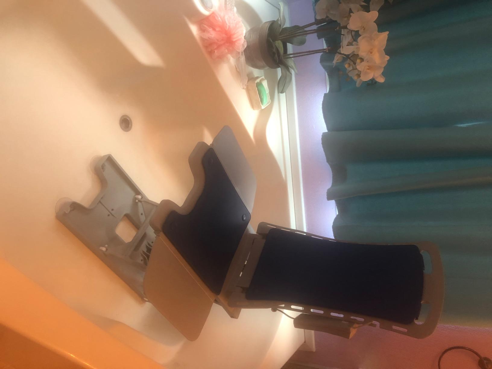 Drive Medical 477150312 Whisper Bath Lift Chair, Blue customer photo 2