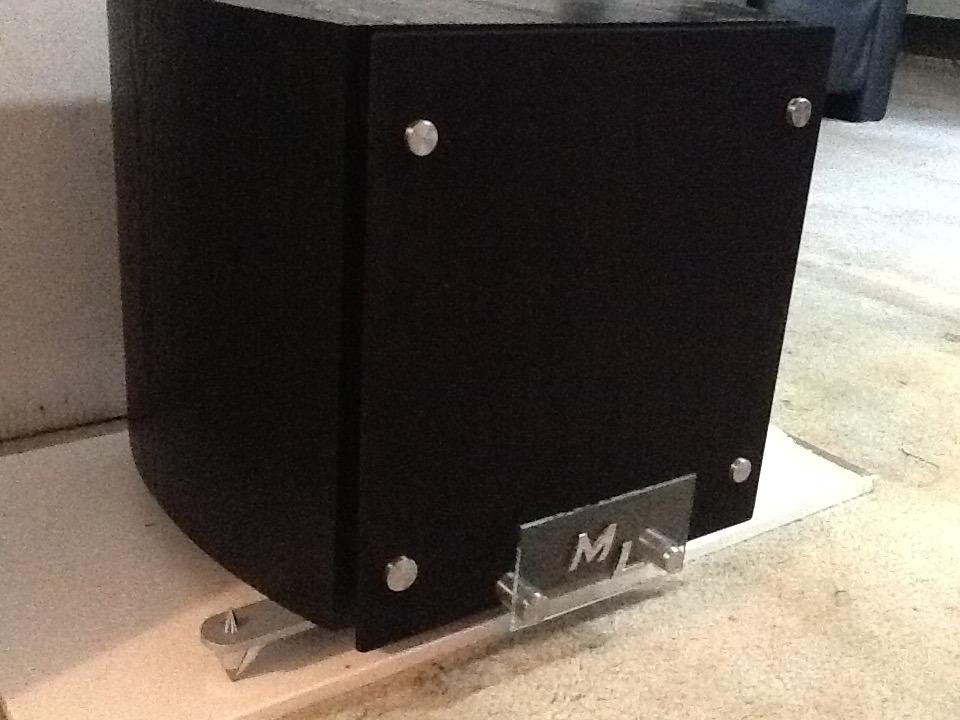 Monoprice 12 Inch 150 Watt Powered Subwoofer, Black customer photo 1
