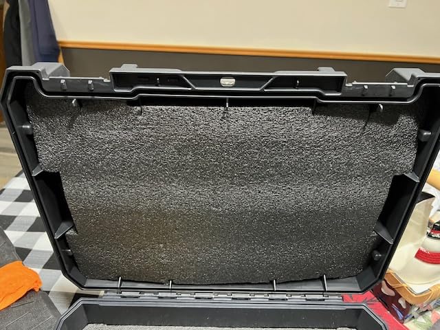 DEWALT TSTAK II Tool Box, Flat Top Tool Storage Case, Organizer Box Holds Up To 66 lbs, Flexible Platforms for Stacking, 13 Inch (DWST17807) customer photo 2