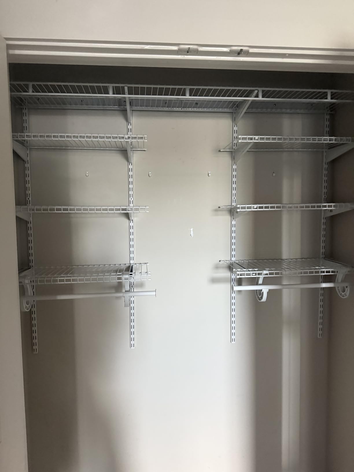 ClosetMaid ShelfTrack Wire Closet Organizer System, Adjustable from 4 to 6 Ft., With Shelves, White customer photo 1