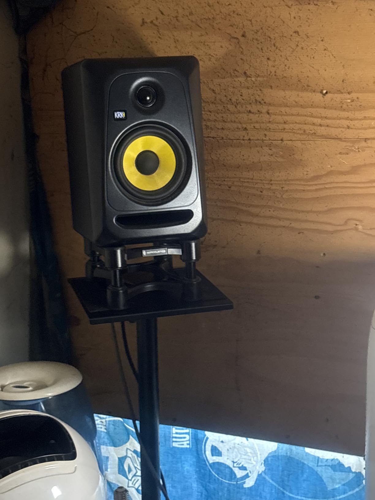 IsoAcoustics Iso-Stand Series Speaker Isolation Stands with Height & Tilt Adjustment: Iso-130 (5.1