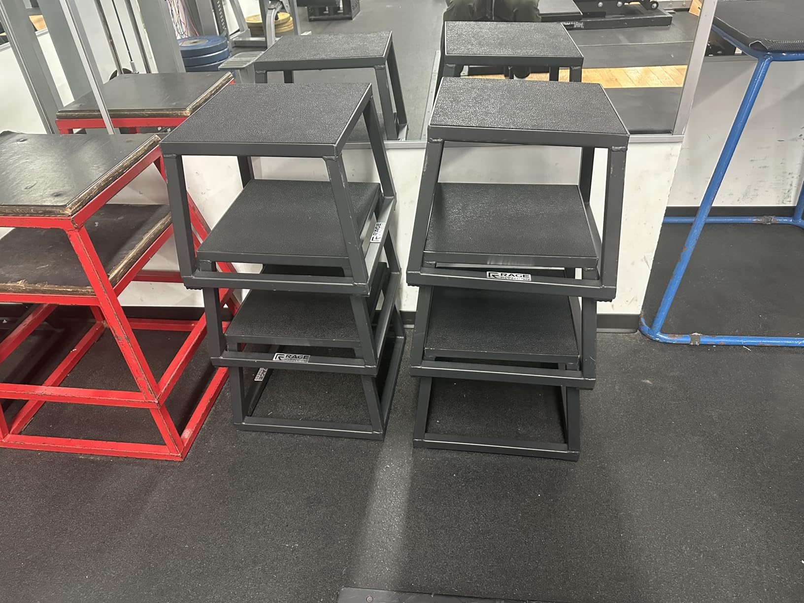 Rage Fitness Steel Plyo Box 12-18-24 Inch High Anti-Slip Pre-Assembled Plyometric Jump Box for Home Gym Conditioning and Strength Training customer photo 1