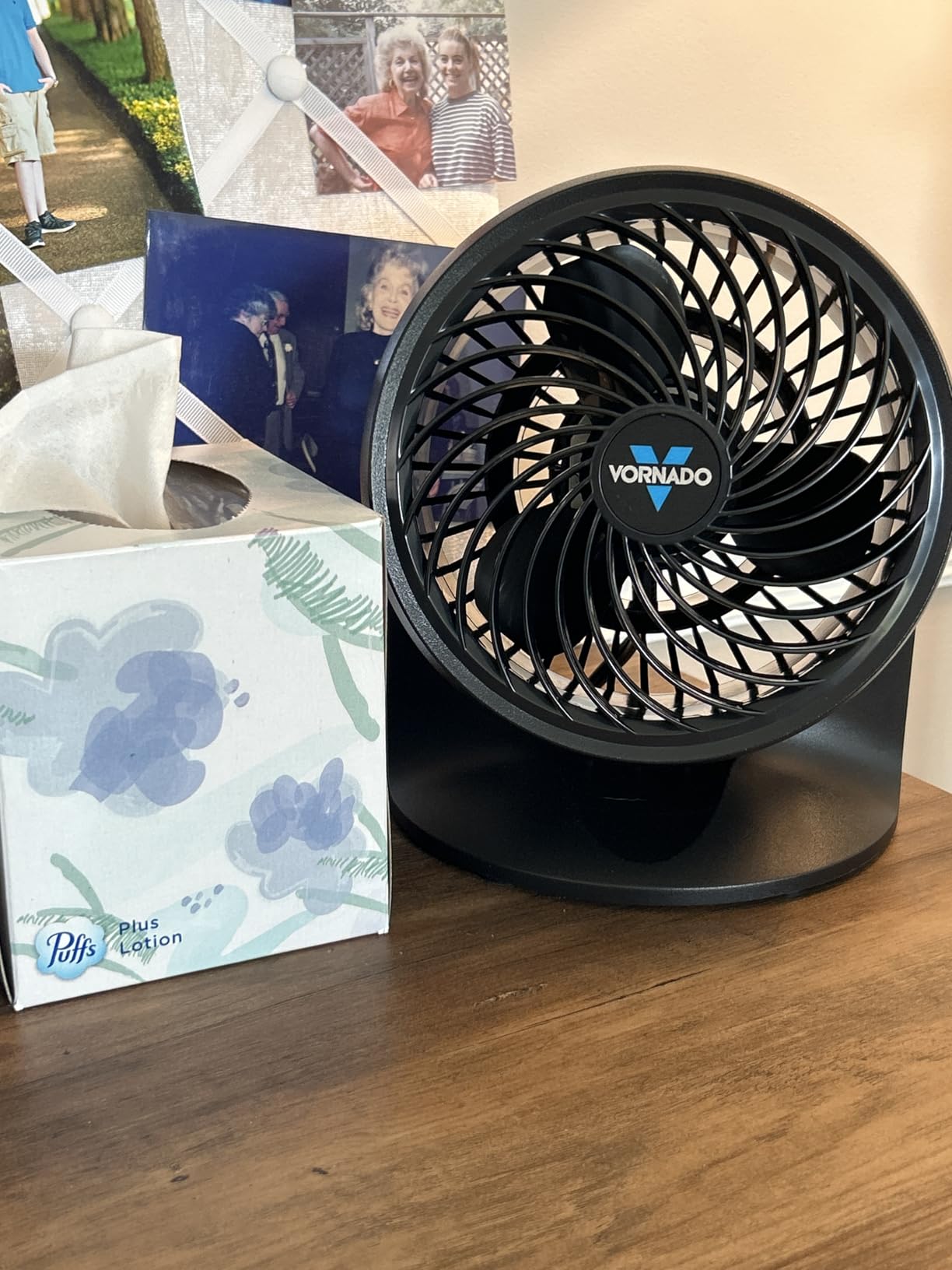 Vornado 133 Small Room Air Circulator Fan, 2 Speeds, Adjustable Head, Table Fan for Desk, Nightstand, Black customer photo 1