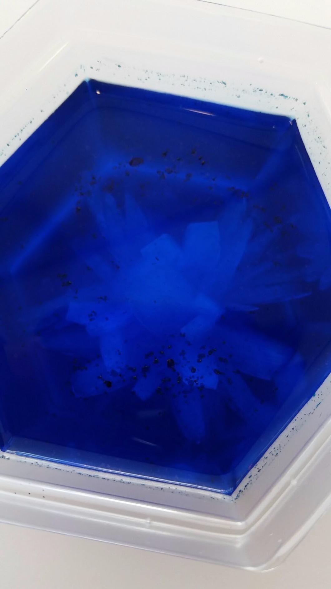 4M 7 Crystal Growing Science Experimental Kit with Display Cases - Easy DIY STEM Toy Lab Experiment Specimens, Educational Gift for Kids, Teens, Boys & Girls customer photo 1