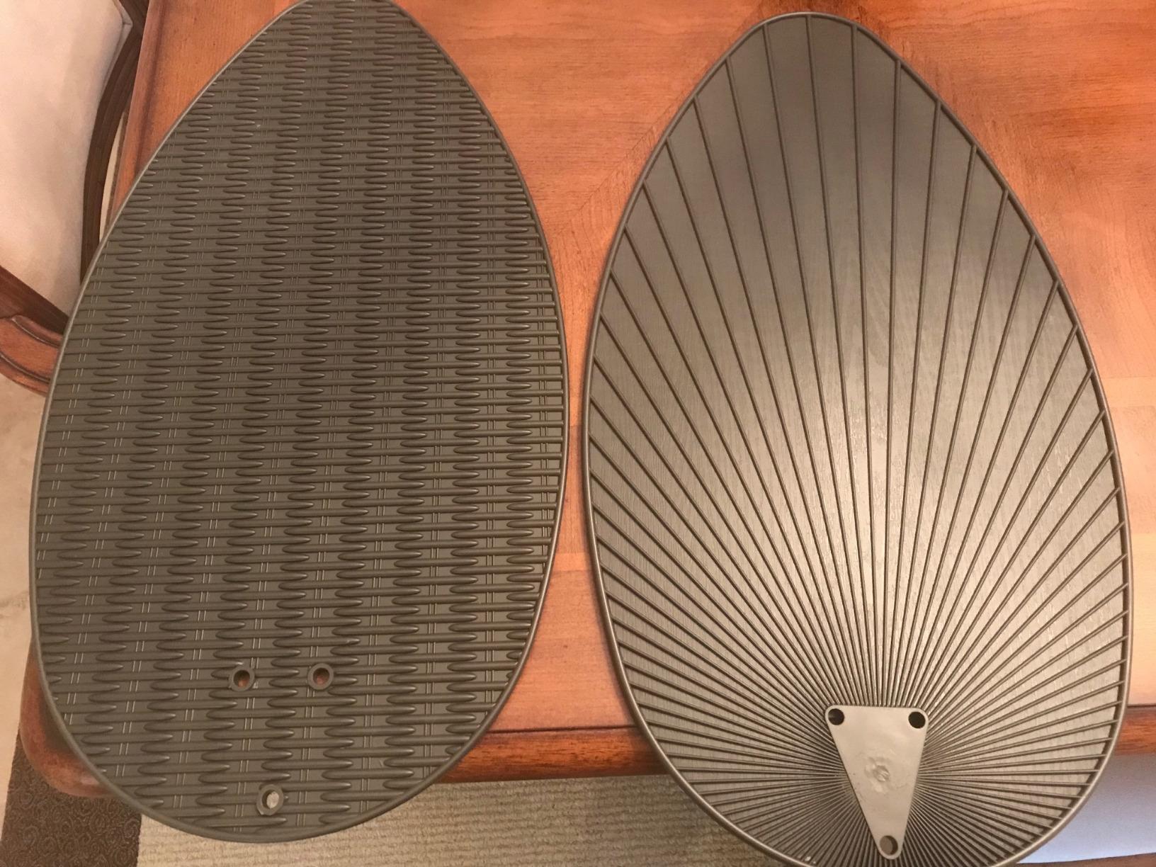 Honeywell Ceiling Fans Palm Island, 52 Inch Tropical Indoor Outdoor Ceiling Fan with No Light, Pull Chain, Dual Mounting Options, 5 Palm Leaf Blades, Wet-Rated - 50207-01 (Bronze) customer photo 1