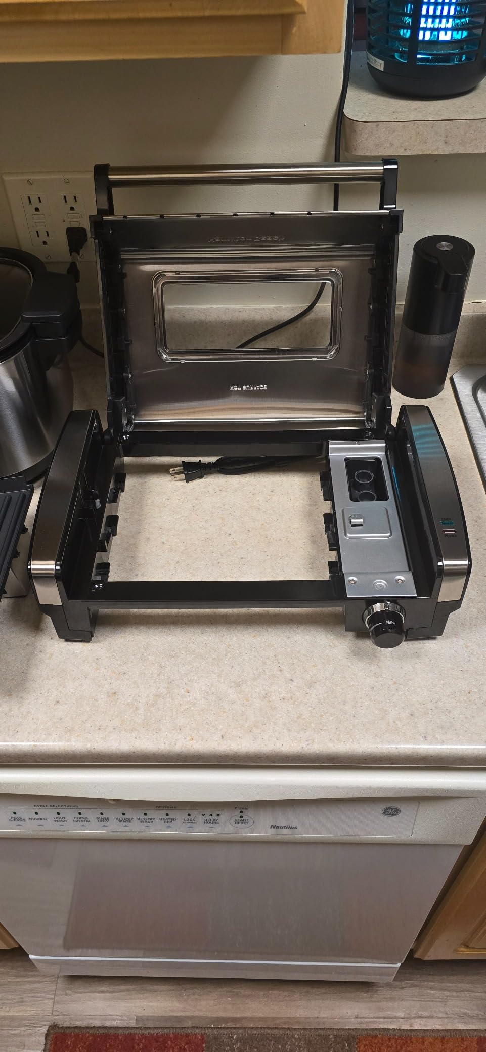 Hamilton Beach Electric Indoor Searing Grill with Viewing Window customer photo 1