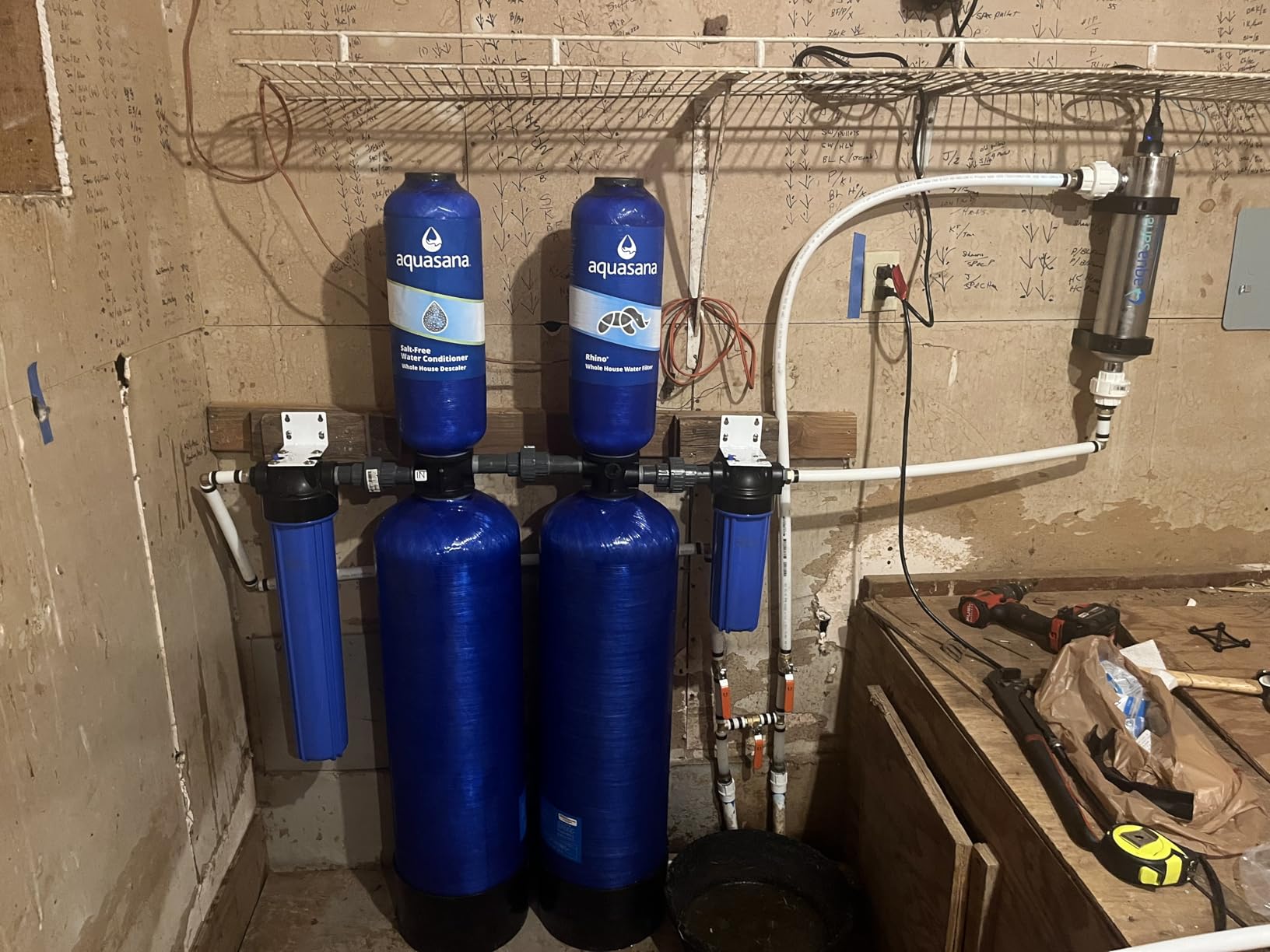Aquasana Whole House Well Water Filter | 500K Gallons | UV, Carbon & KDF | Salt-Free Softener Alternative | Install Kit | Tackles up to 99.99% Chlorine, Bacteria, Viruses & Scale | EQ-WELL-UV-PRO-AST customer photo 1