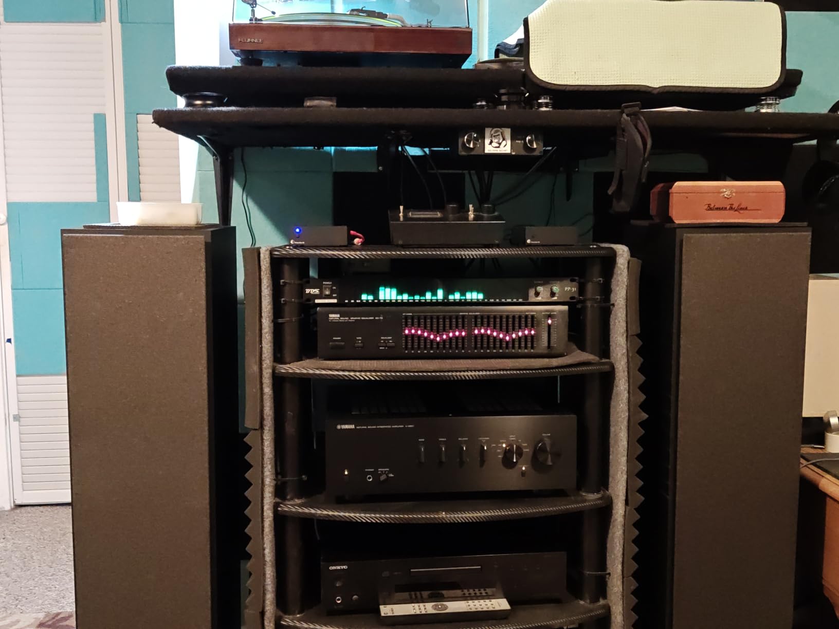 Yamaha A-S501SL Natural Sound Integrated Stereo Amplifier (Silver) customer photo 1