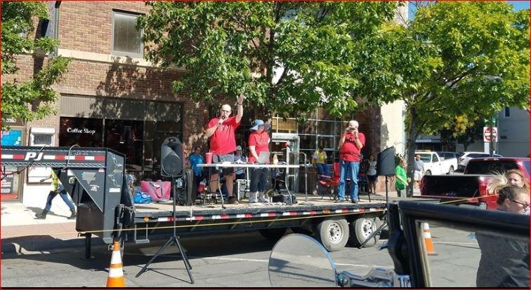 Behringer EUROPORT PPA2000BT Ultra-Compact 2000-Watt 8-Channel Portable PA System with Bluetooth customer photo 1