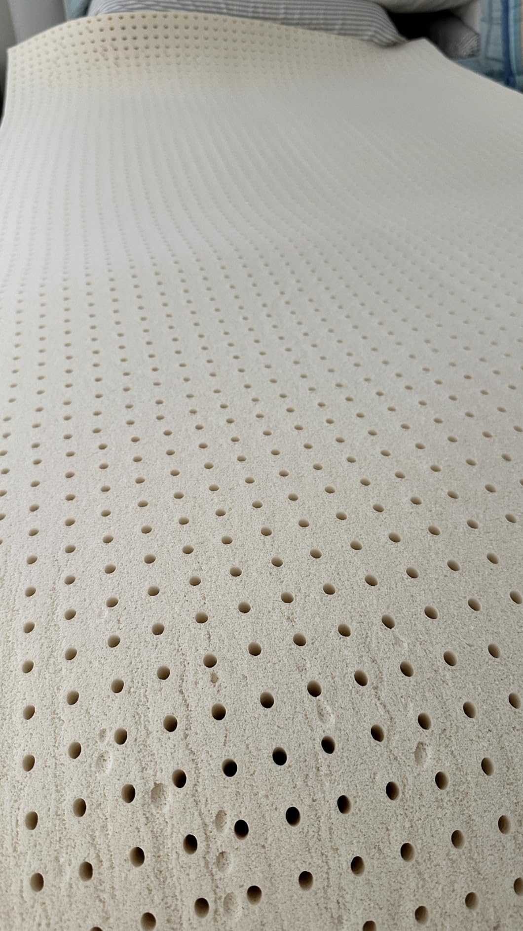 Pure Green Natural Latex Mattress Topper - Soft - 3 Inch - Queen Size (GOLS Certified Organic) customer photo 2