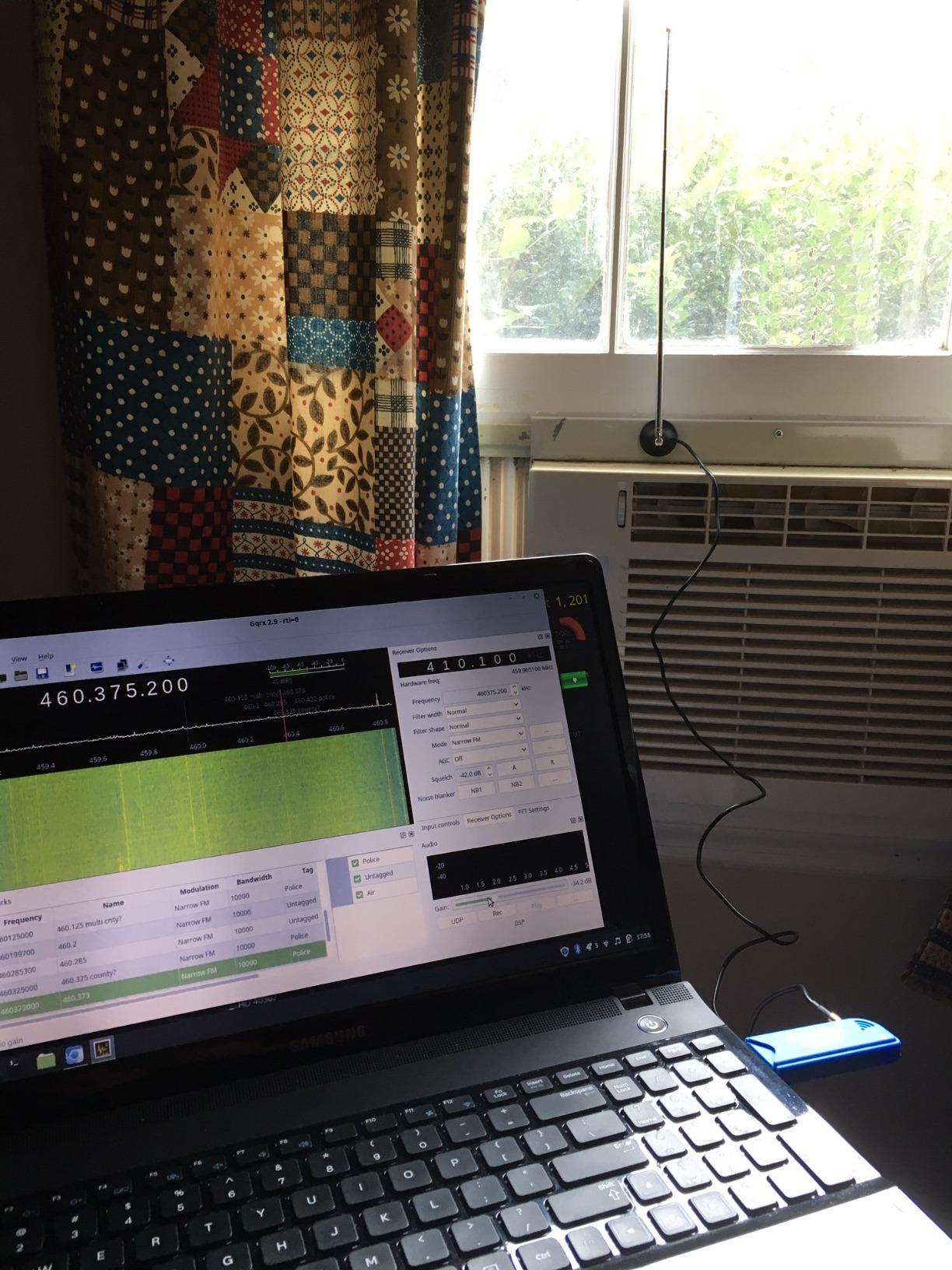 Nooelec NESDR Mini 2+ 0.5PPM TCXO RTL-SDR & ADS-B USB Receiver Set w/Antenna, Mount & Female SMA Adapter. RTL2832U & R820T2 Tuner. Low-Cost Software Defined Radio for Windows, Mac OS & Linux customer photo 1