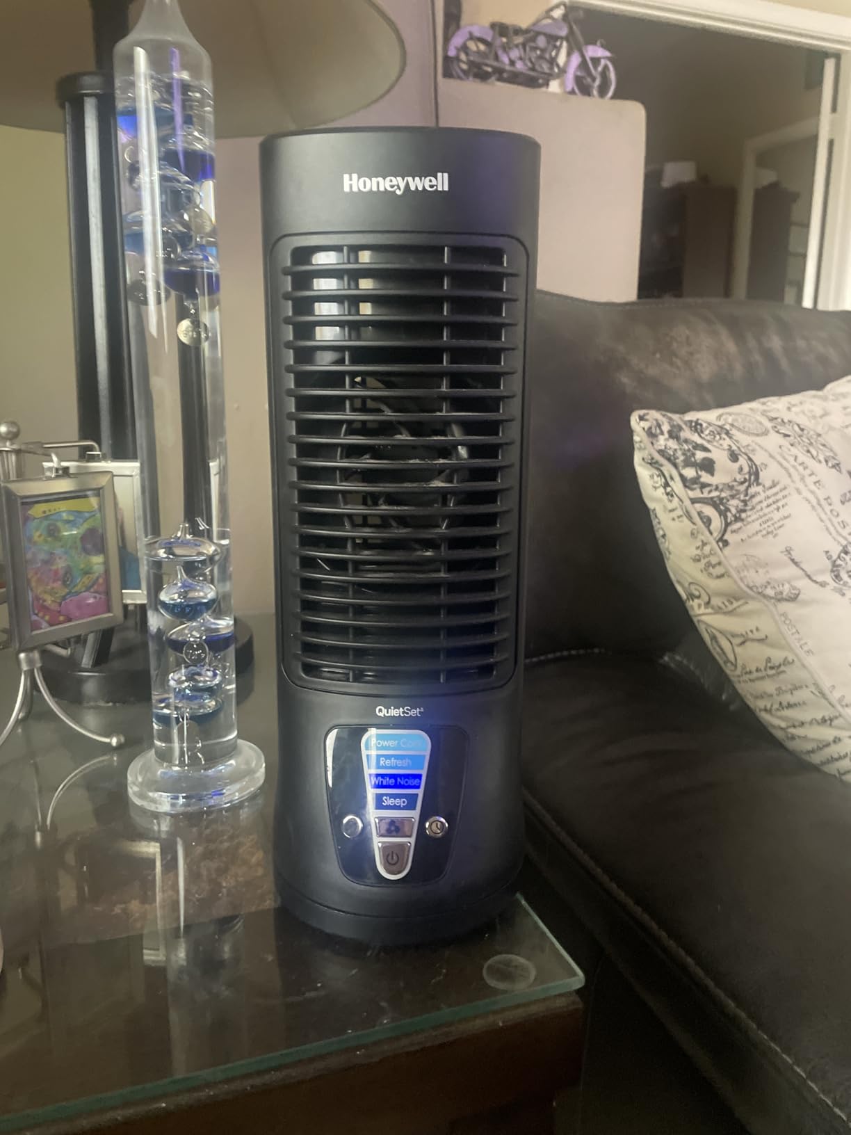 Honeywell HTF210B QuietSet Personal Table Fan, Black - Oscillating Personal Fan with Quiet Operation and 4 Levels of Power and Sound customer photo 1