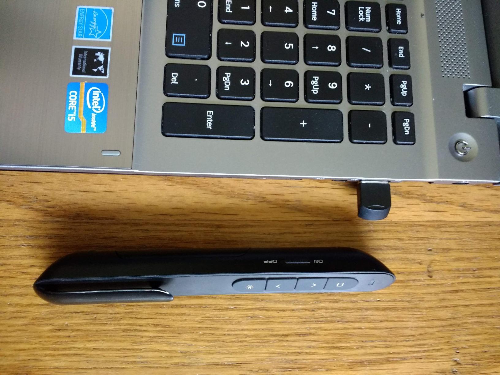 Wireless Presenter, Hyperlink Volume Control Presentation Clicker RF 2.4GHz USB PowerPoint Clicker Presentation Remote Control Pointer Slide Advancer (Black) customer photo 1