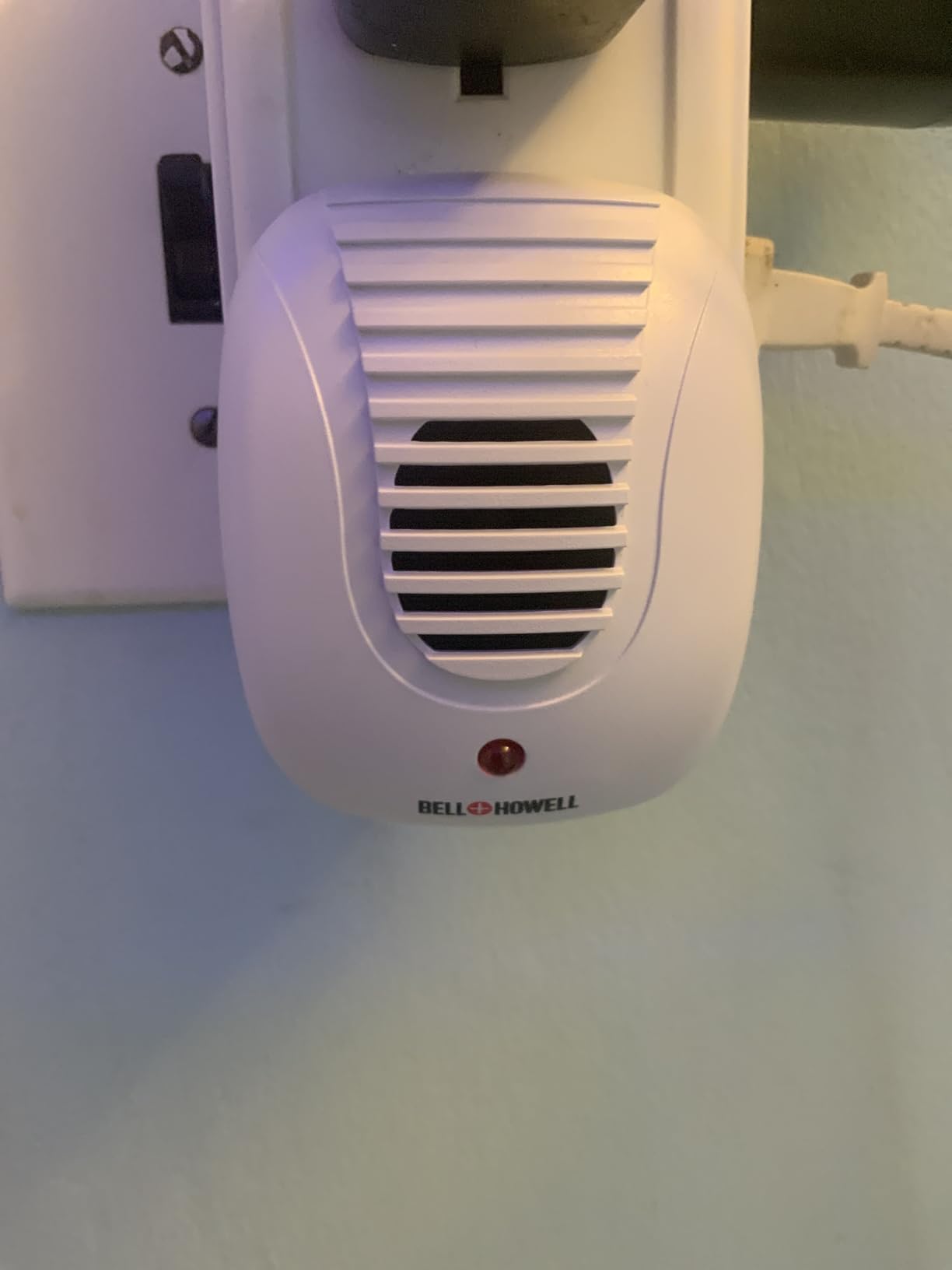 Bell + Howell Ultrasonic Pest Repeller Home Kit (Pack of 3), Ultrasonic Pest Repeller, Pest Repellent for Home, Bedroom, Office, Kitchen, Warehouse, Hotel, Safe for Human and Pet customer photo 1