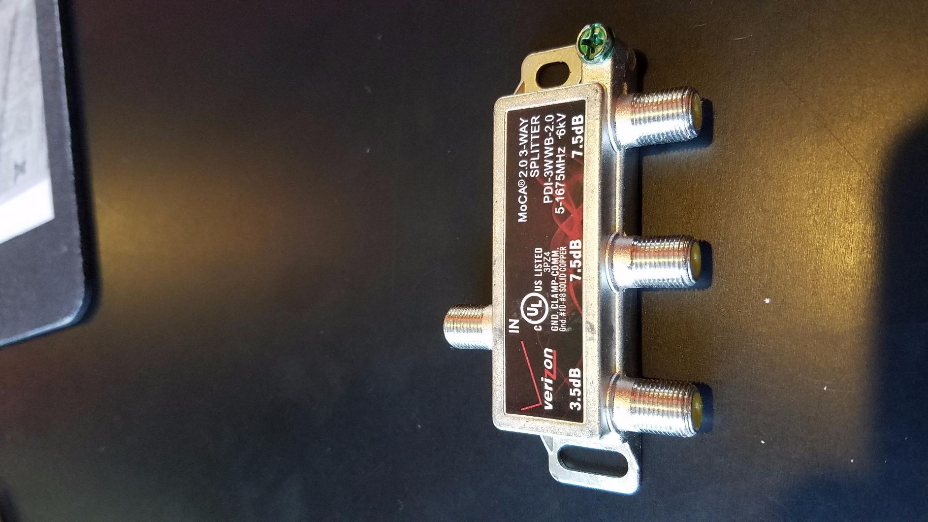 BAMF 4-Way Coax Cable Splitter Bi-Directional MoCA 5-2300MHz customer photo 1