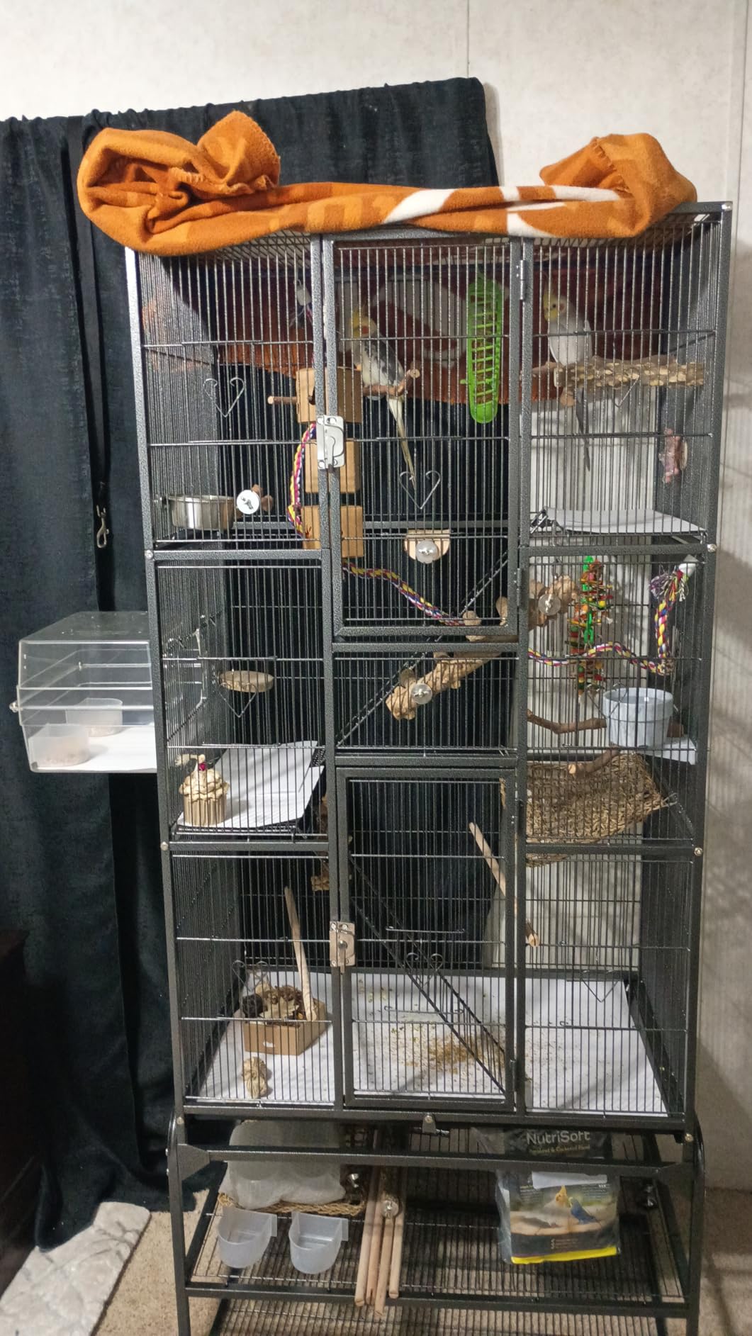 Yaheetech 69-Inch Extra Large Bird Cage Metal Parrot Cage for Mid-Sized Parrots Cockatiels Conures Parakeets Lovebirds Budgie Finch, Black customer photo 1