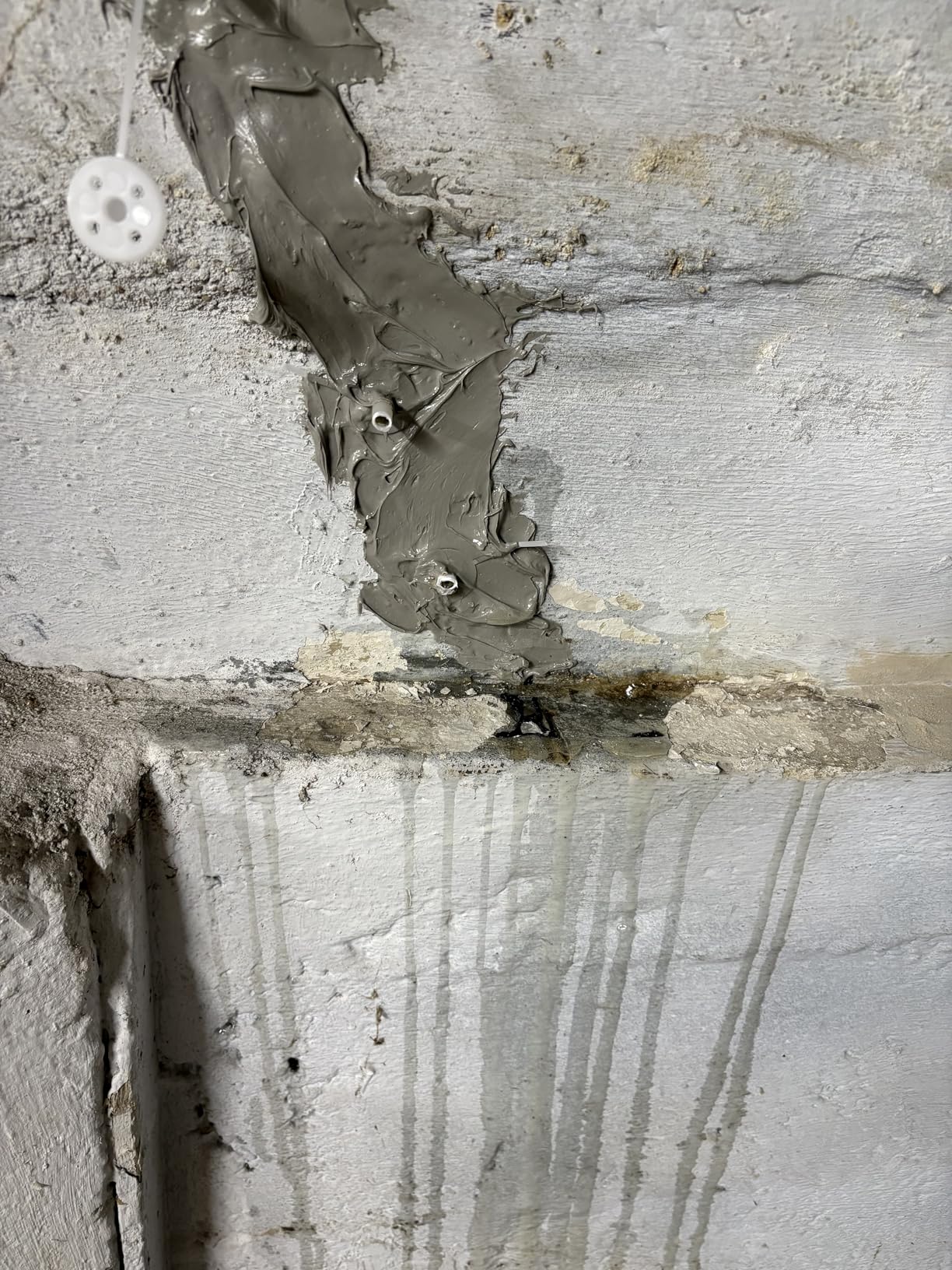 Polygem LCR Epoxy Concrete Crack Repair Kit - Stops Leaks - High-Performance Structural Bonding - Professional Grade - Reliable & Effective - DIY Friendly - Versatile - Wood, Fiberglass, Metal & More customer photo 2