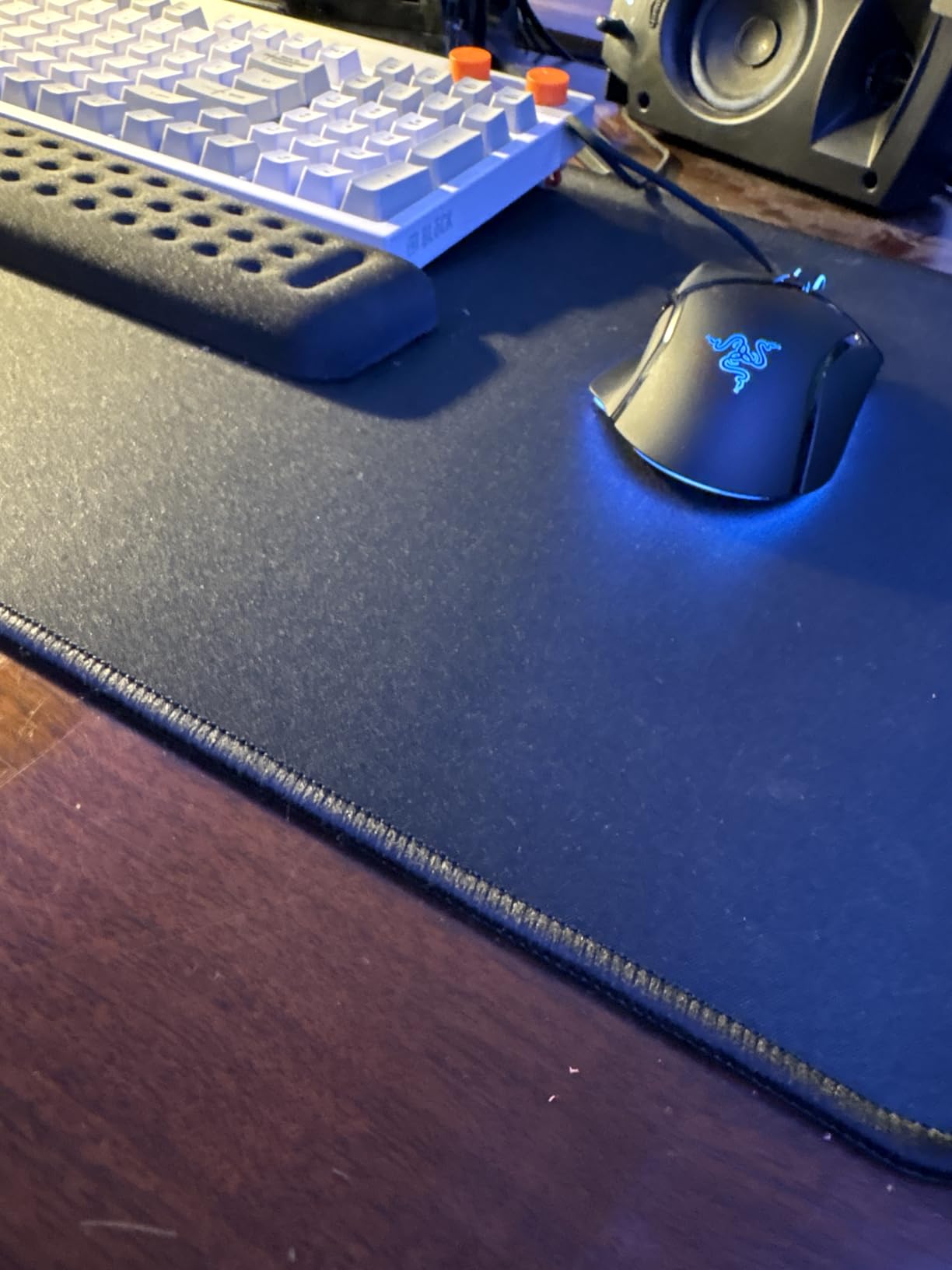 XXL Professional Large Mouse Pad & Computer Game Mouse Mat (35.4x15.7x0.1IN, Map) customer photo 1