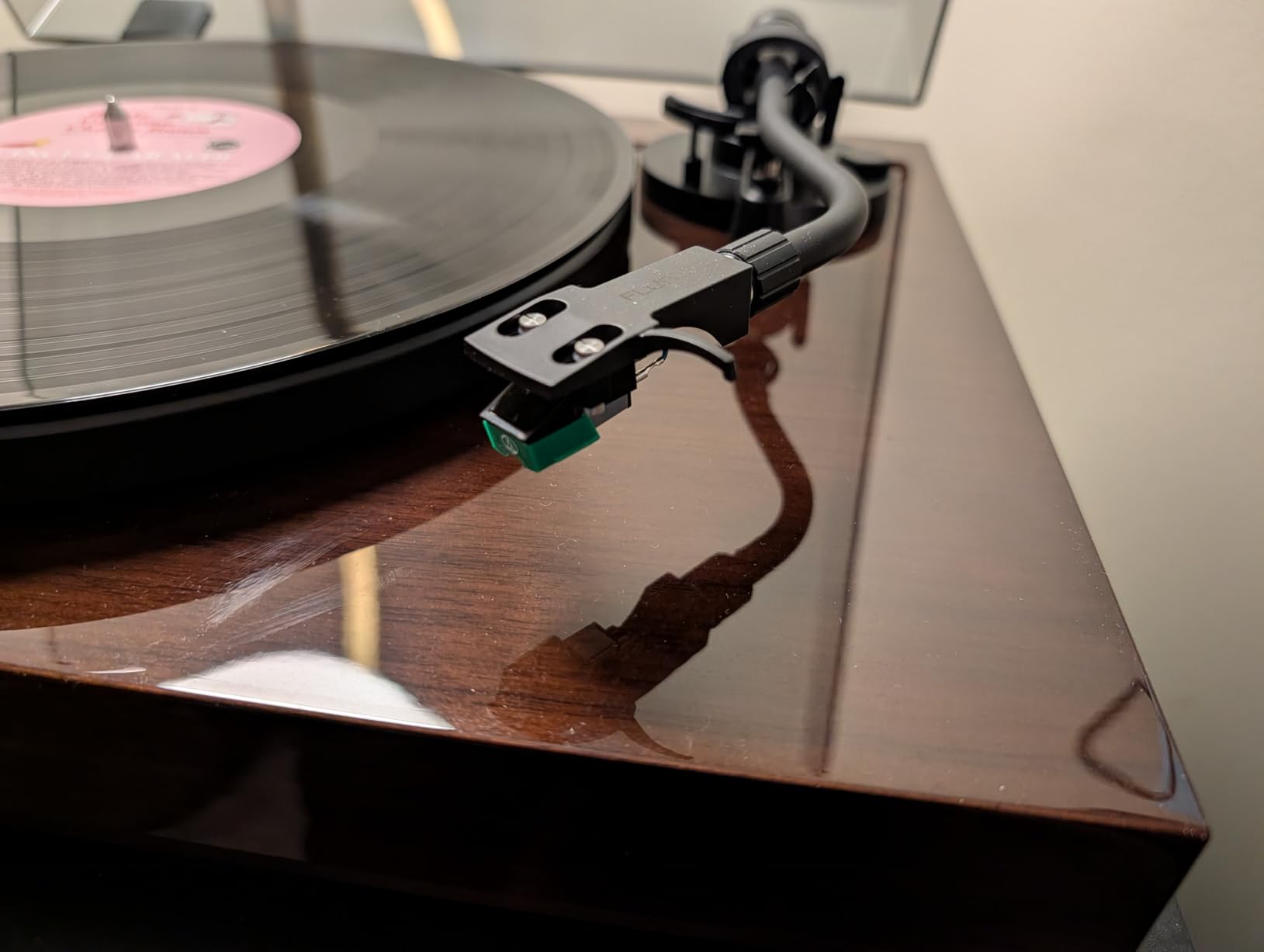 Fluance RT81 Elite High Fidelity Vinyl Turntable Record Player with Audio Technica AT95E Cartridge, Belt Drive, Built-in Preamp, Adjustable Counterweight, High Mass MDF Wood Plinth - Walnut customer photo 1