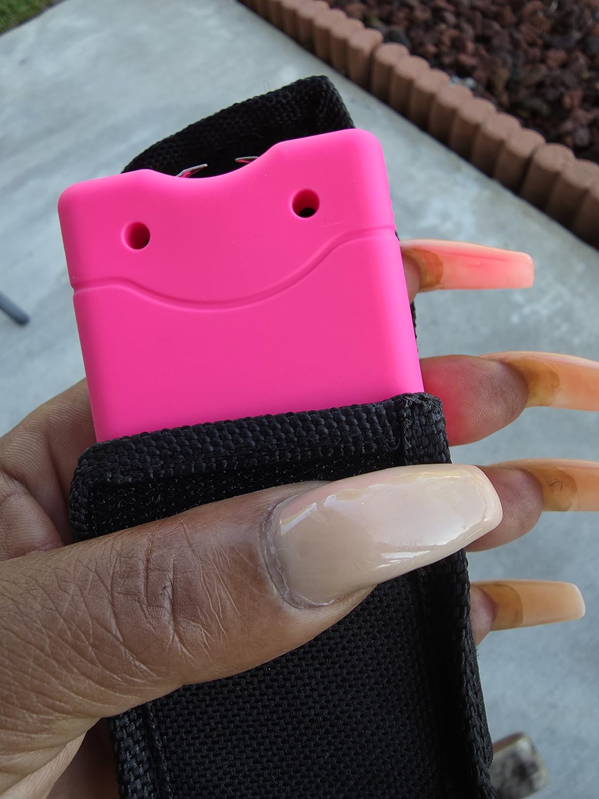 VIPERTEK VTS-880 Mini Stun Gun for Self Defense Rechargeable with LED Flashlight customer photo 1