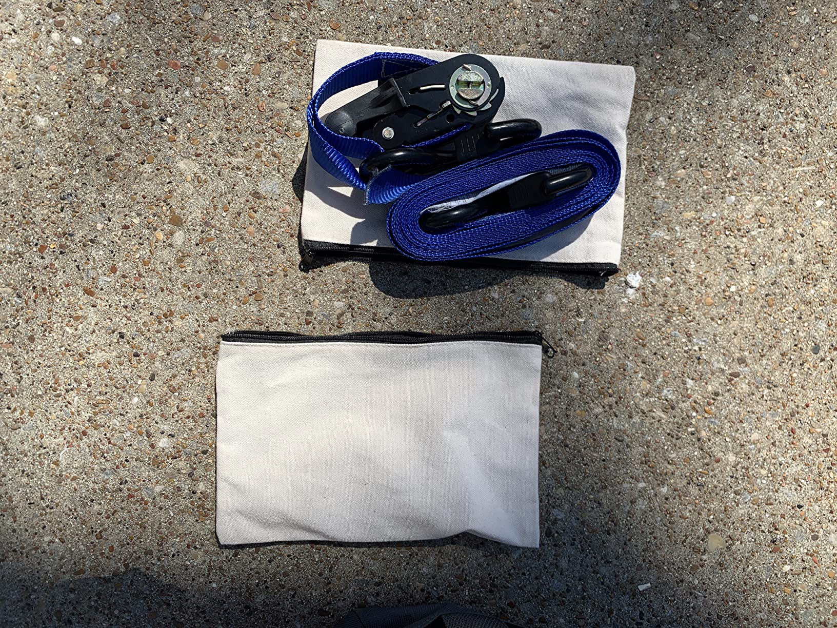 AUGO Ratchet Straps Heavy Duty 4 Pack -15 FT - 2200 LB Break Strength - with Safety Lock S Hooks - Cargo Straps for Moving, Appliances, Motorcycle - Soft Loop Tie Down Straps customer photo 1