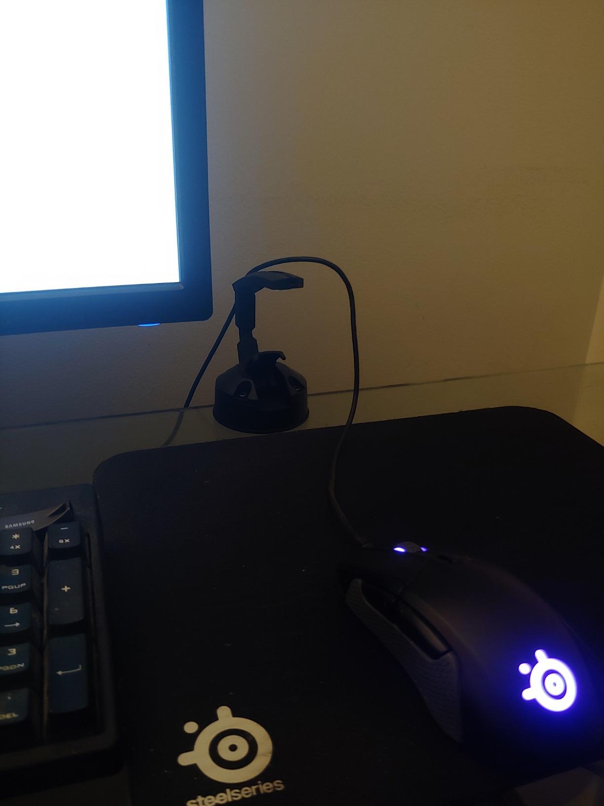 COUGAR Bunker Mouse Bungee customer photo 1