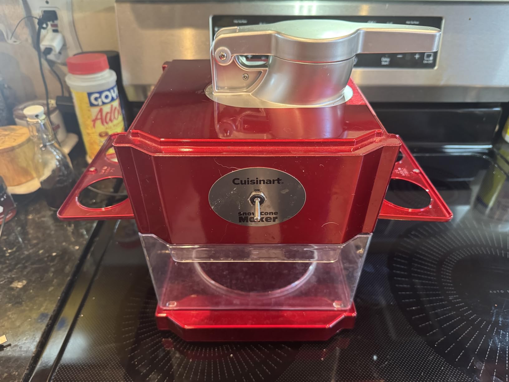 Cuisinart Snow Cone Machine, Home Shaved Ice Maker for Snow Cones, Snow Cone Maker with Reuseable Paper Cups, Makes 5 Icy Cones for Slushies, Frozen Drinks , Red, SCM-10P1 customer photo 2