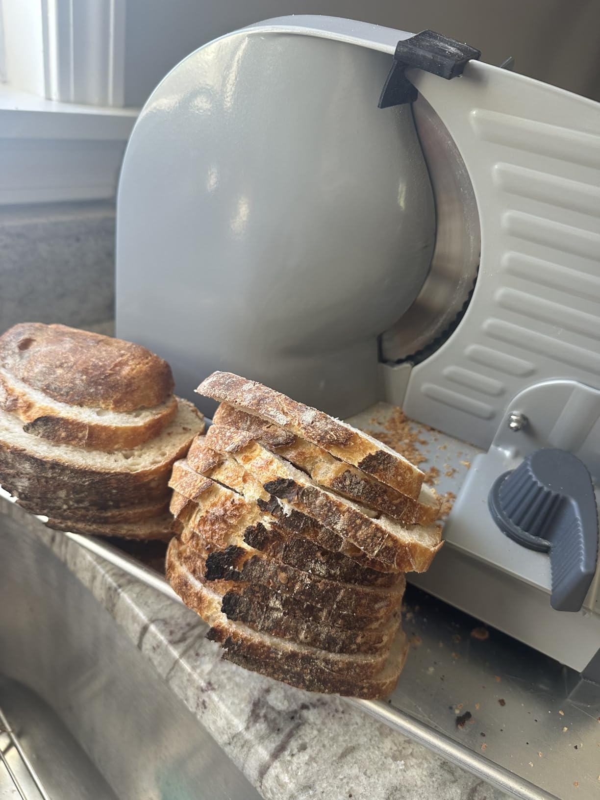 Cuisinart Kitchen Pro Food Slicer, Meat Slicer with Slice Control Knob Adjusts from 1/32