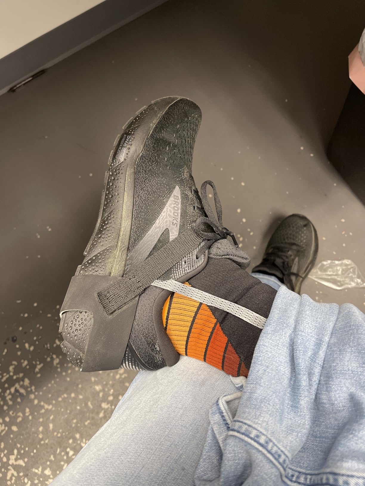 Physix Gear Compression Socks 20-30 mmHg - Men & Women - Running, Nurses, Shin Splints, Flight, Travel customer photo 2