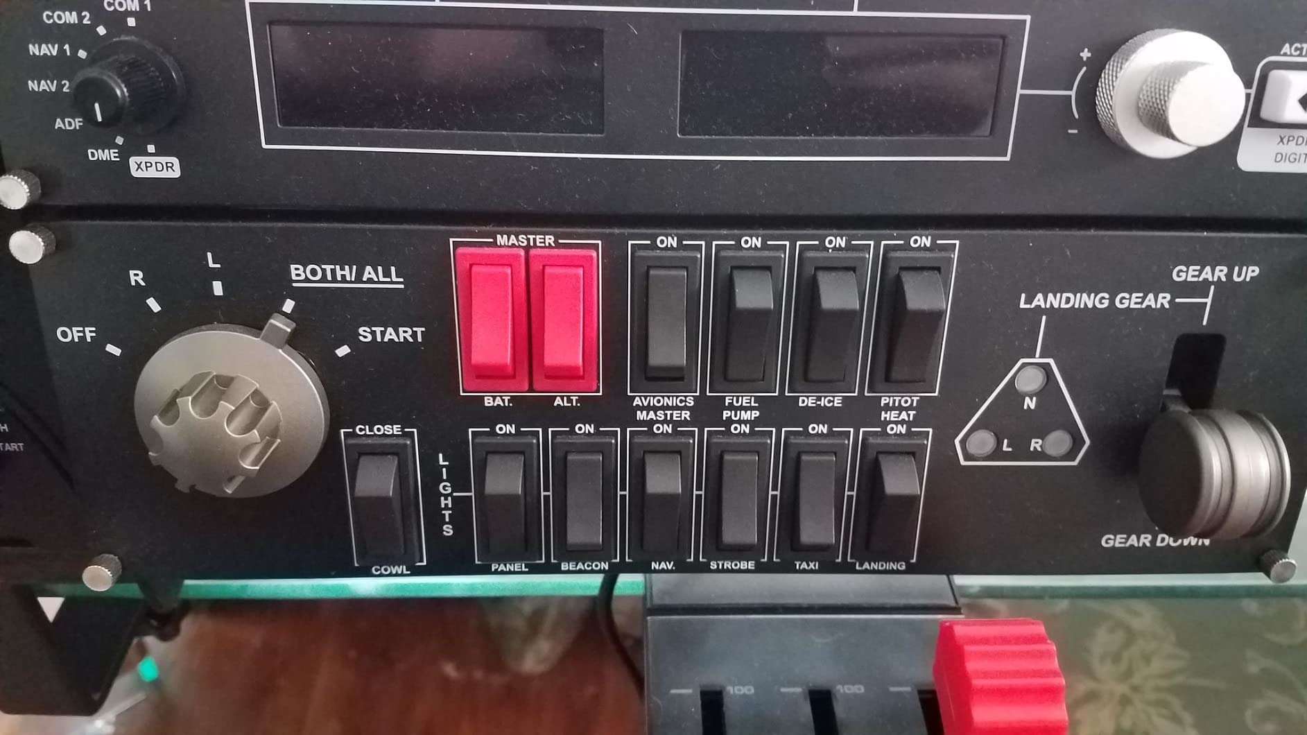 Logitech G Pro Flight Switch Panel customer photo 2