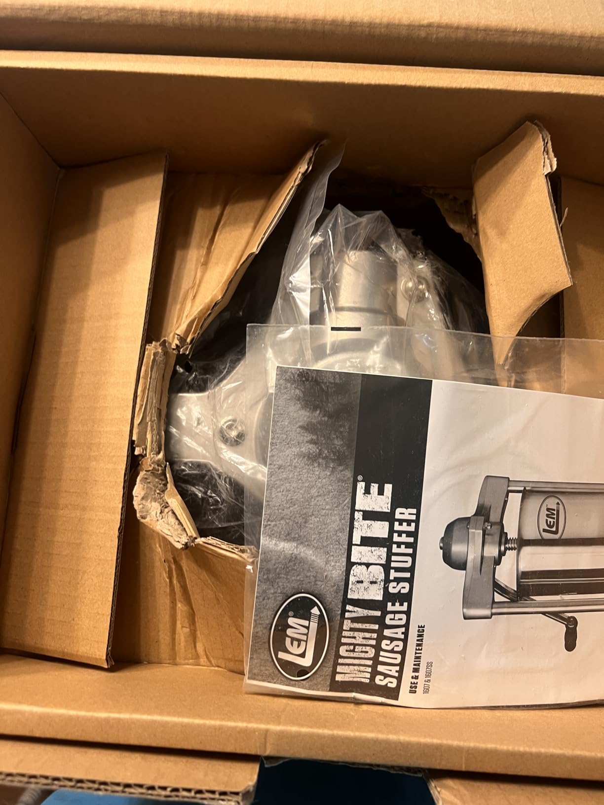 LEM Products Mighty Bite Vertical Stainless Steel 15 Pound Capacity Sausage Stuffer with Plastic Stuffing Tubes customer photo 2