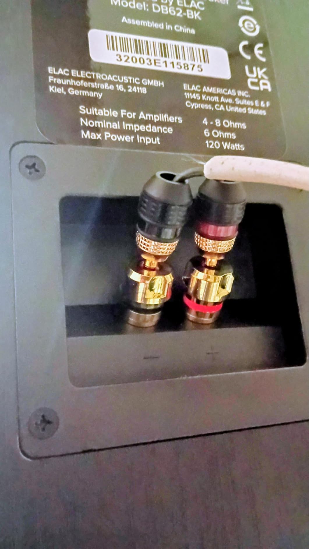 Amazon Basics Gold Plated Banana Plugs Speaker Wire Connectors, 12 Pairs (24 Count), Easy Install customer photo 2