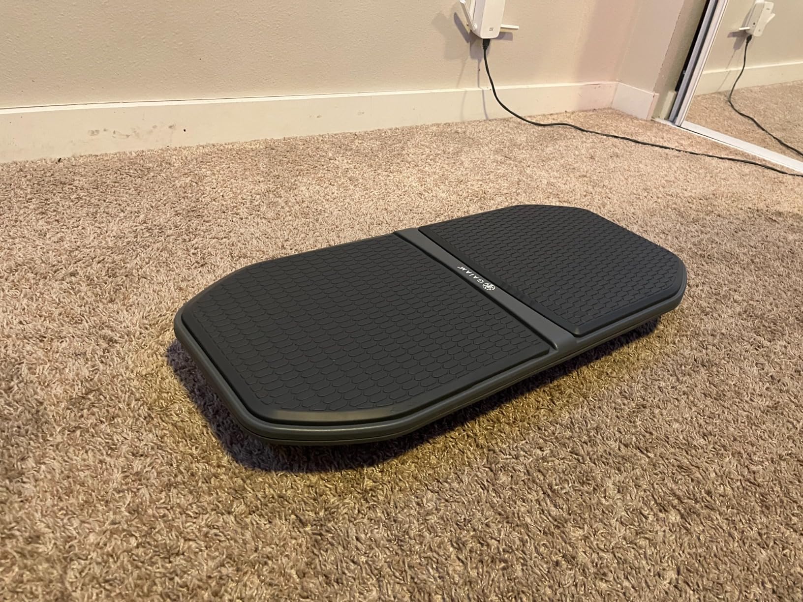 Gaiam Evolve Balance Board Standing Desk, Anti Fatigue Wobble Board for Home Office customer photo 1