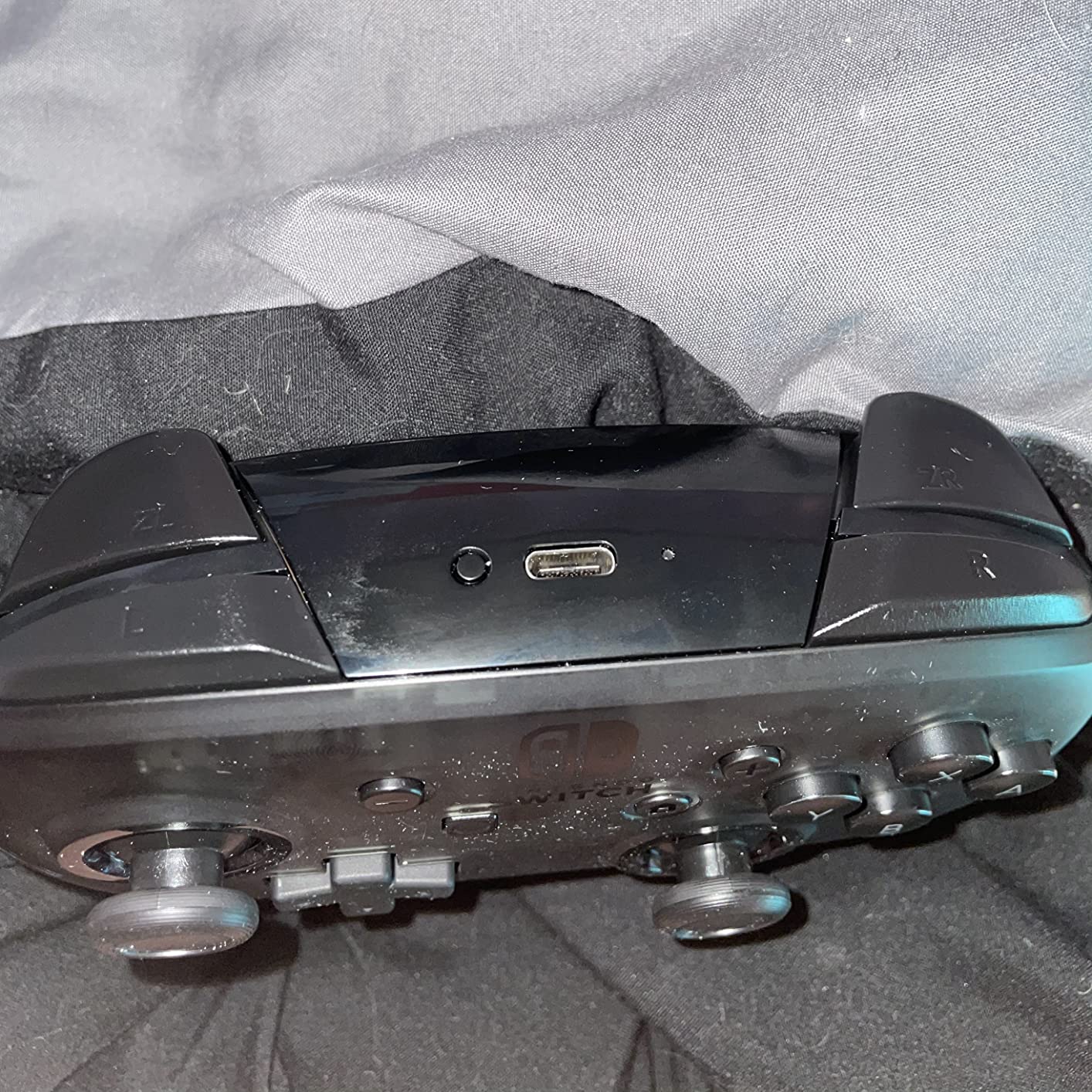 Nintendo Switch Pro Controller customer photo 2