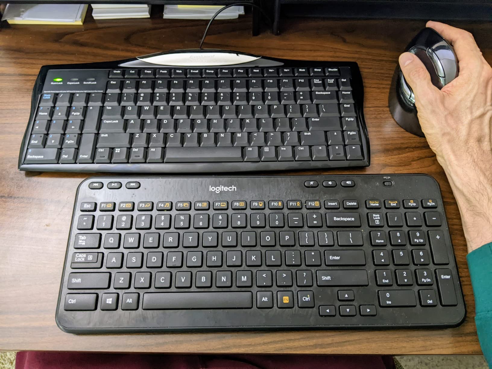 Evoluent R3K Reduced Reach Right-Hand Keyboard - Wired USB Compact with Numeric Pad, Ergonomic Computer Keyboards for Comfortable Typing, Black Full-Size PC Keyboard with One-Touch Shortcut Keys customer photo 1