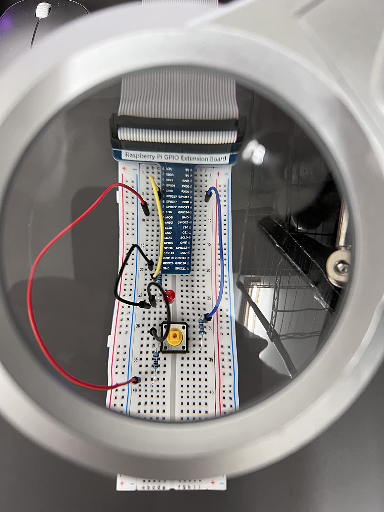 Freenove Ultimate Starter Kit for Raspberry Pi 5 4 B 3 B+ 400 Zero 2 W, 962-Page Detailed Tutorial, Python C Java Scratch Processing Code, 223 Items, 128 Projects customer photo 1