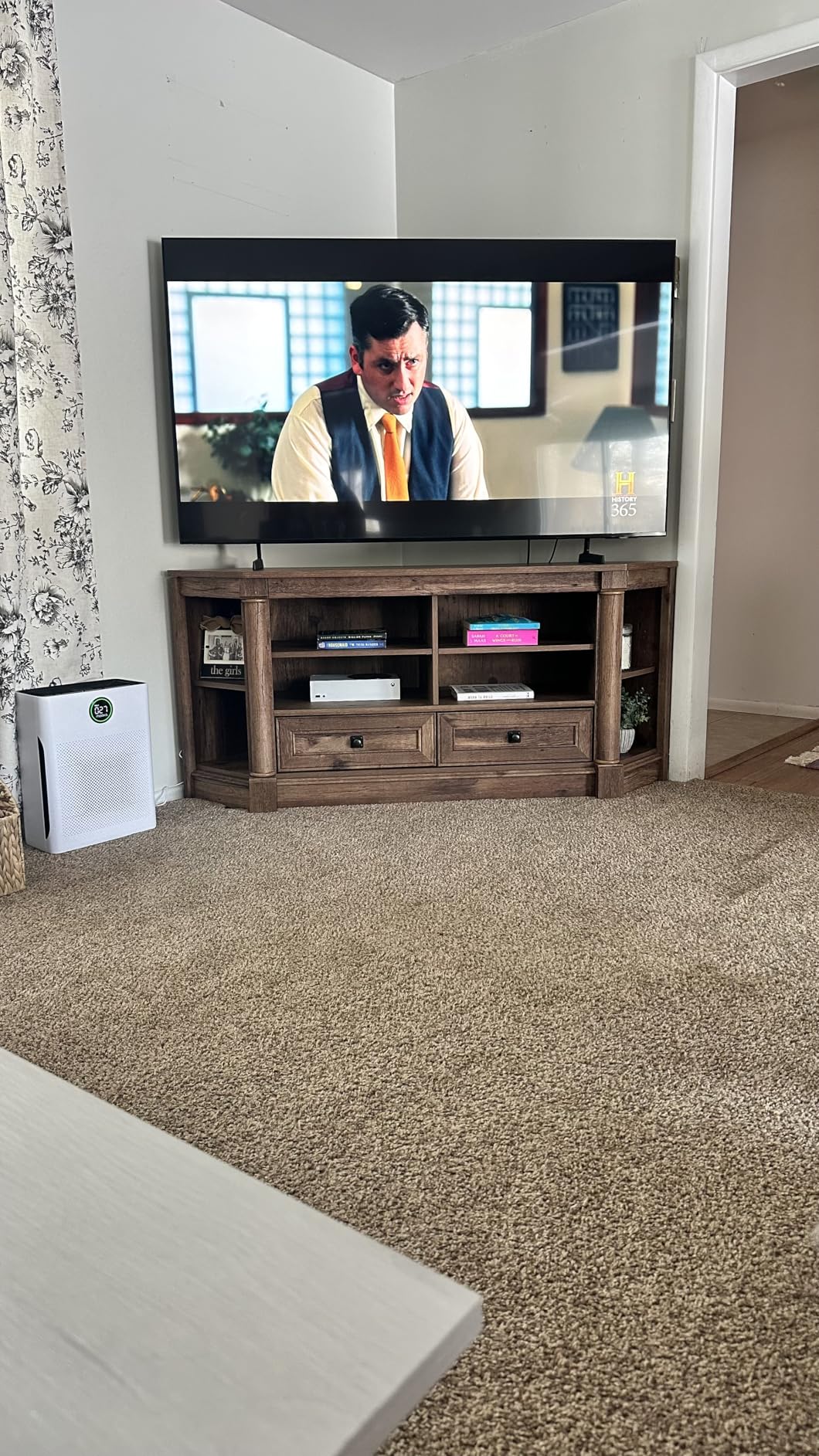 Sauder Palladia Corner TV Stand Console Entertainment Credenza, in Vintage Oak customer photo 1