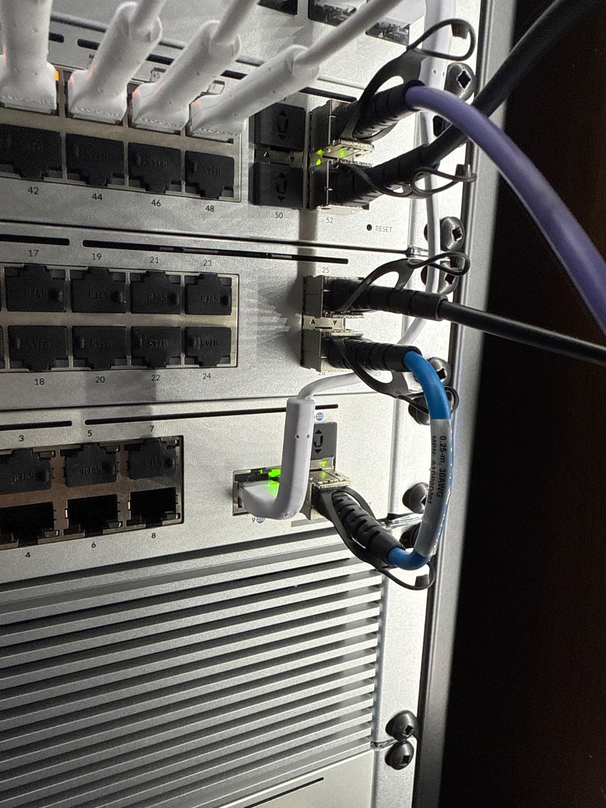 ipolex 10G SFP+ Cable, Direct Attach Copper(DAC) Passive Twinax Cable, for Cisco SFP-H10GB-CU0.5M, Ubiquiti UniFi UC-DAC-SFP+, Meraki, TP-Link TL-SM5220-0.5M,Mikrotik and More, 0.25m~7m customer photo 2